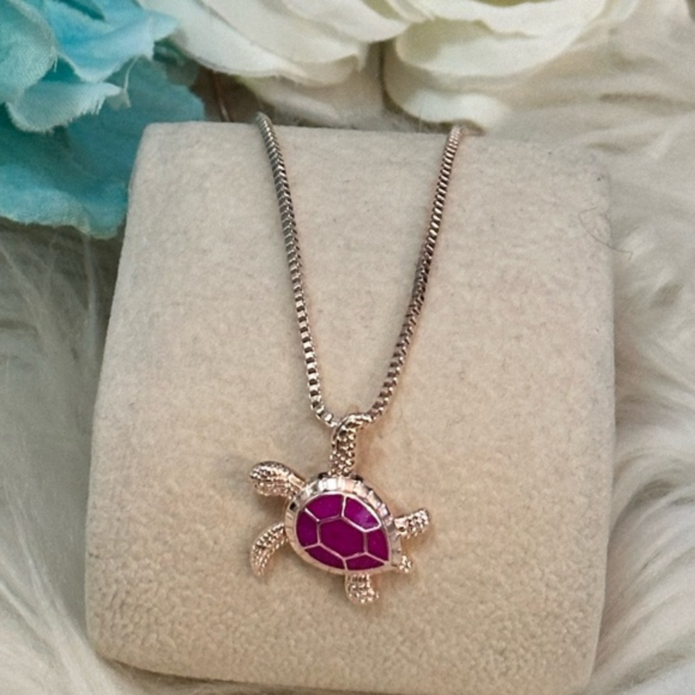 Rose Gold Turtle Pendant Necklace With Dark Pink Gemstone Center NEW!